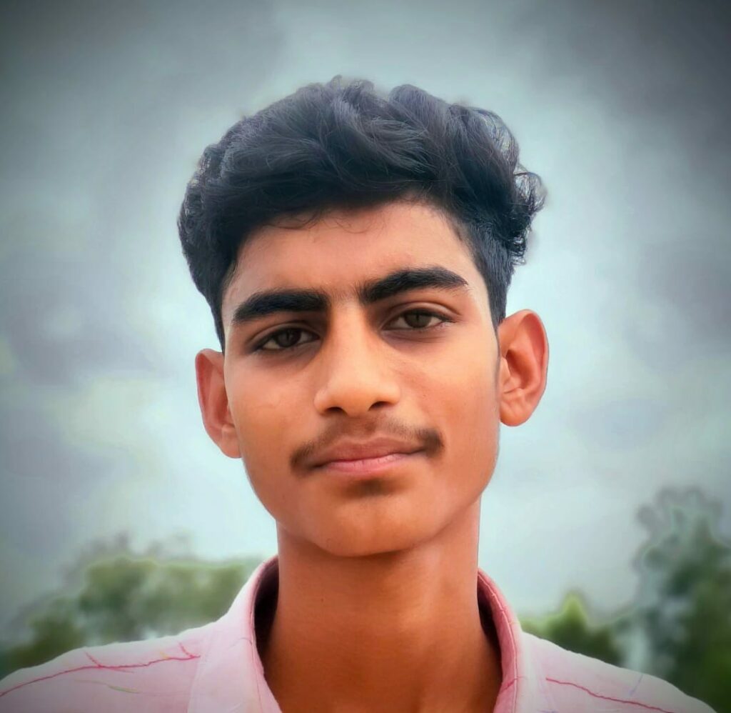 Aniket E1758614633314 1024x998